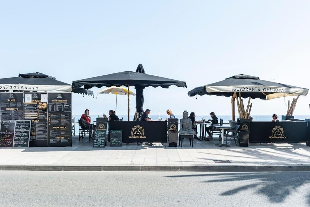 Superbe Studio Avec Terrasse En Front De Mer Menton Exterior photo